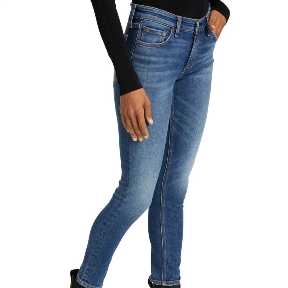 Rag & Bone Medium Rise Capri Ankle Jean